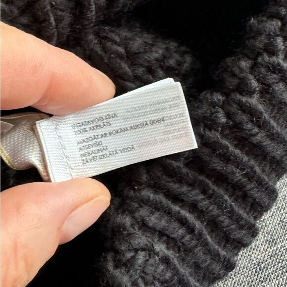 Michael Kors Women's Cable Knit Hat New One Size - Picture 4 of 7